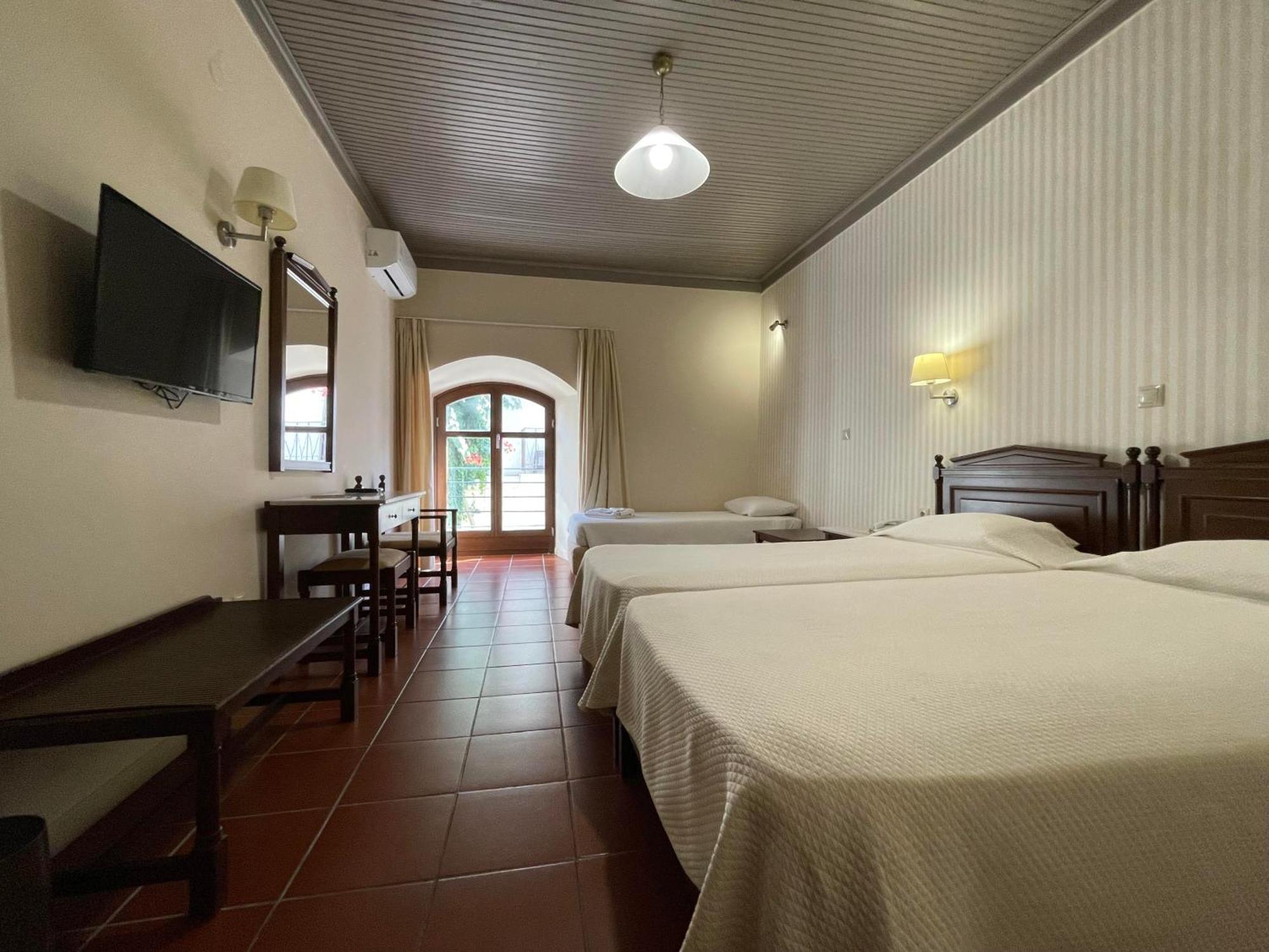 Fortezza Hotel Ретимно Екстериор снимка