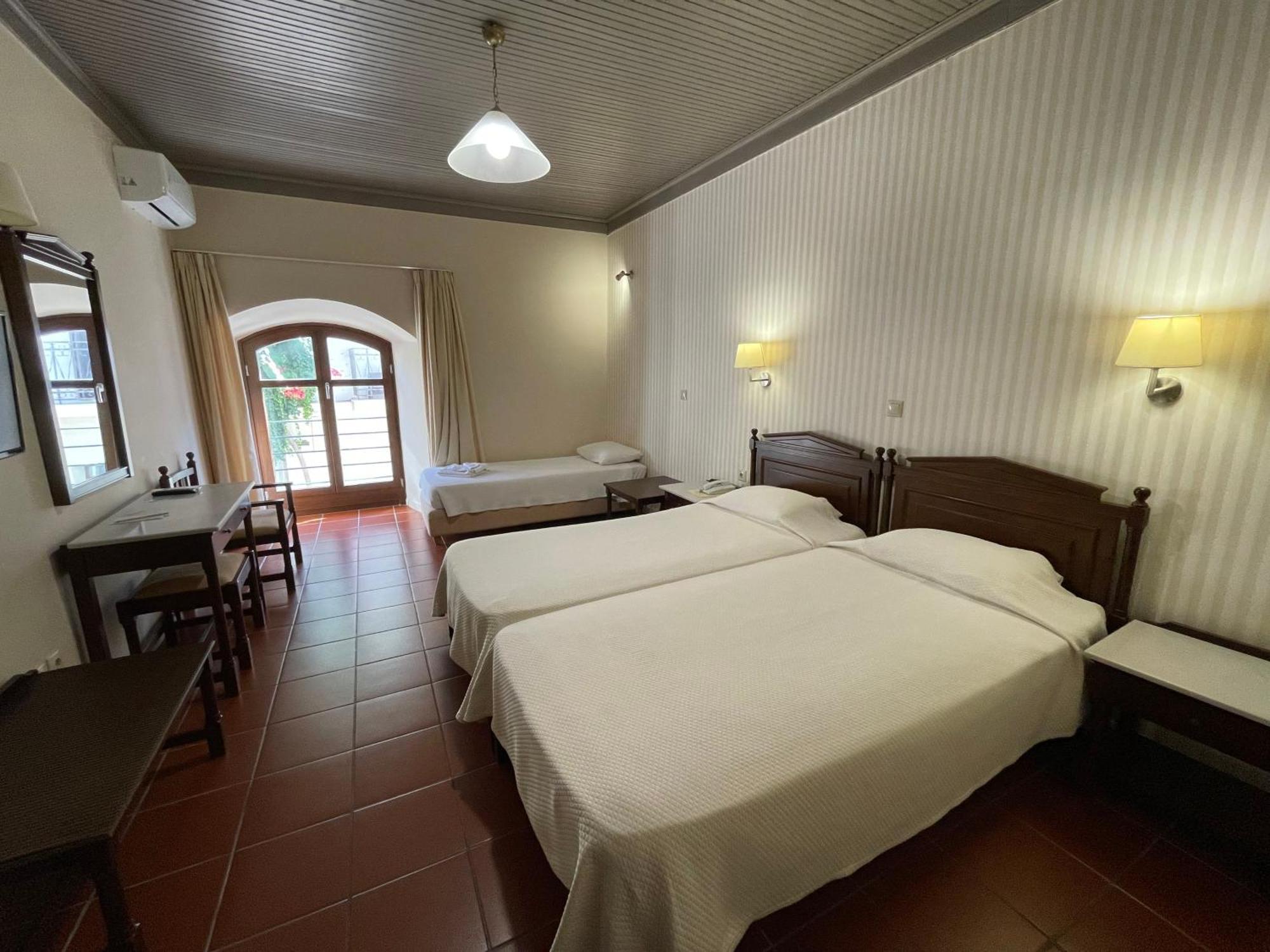 Fortezza Hotel Ретимно Екстериор снимка